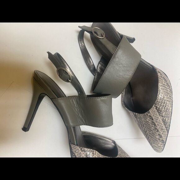 Violet Red Swing Back - Picture 5 of 11